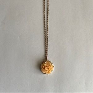 Rose necklace